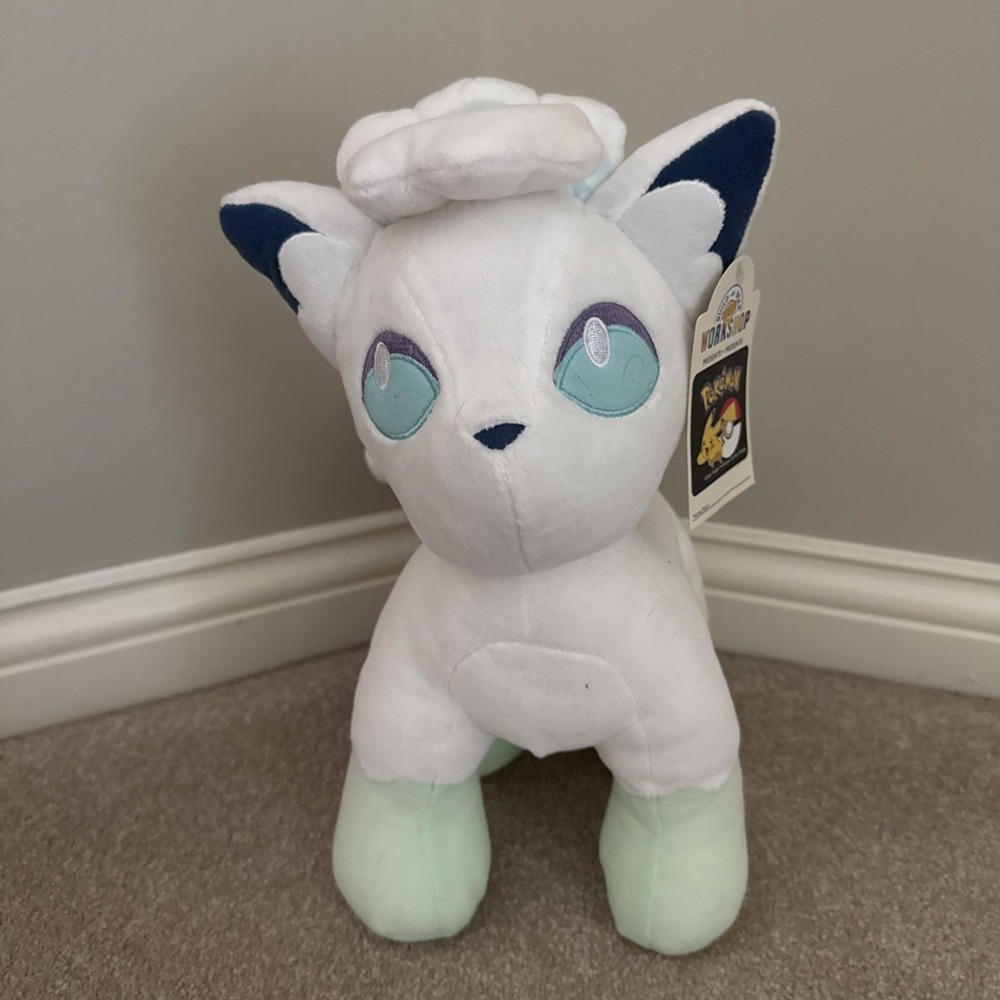 Pokemon Alolan Vulpix Build-a-Bear White Eeveelution Plush 13" 2018 - Picture 1 of 10